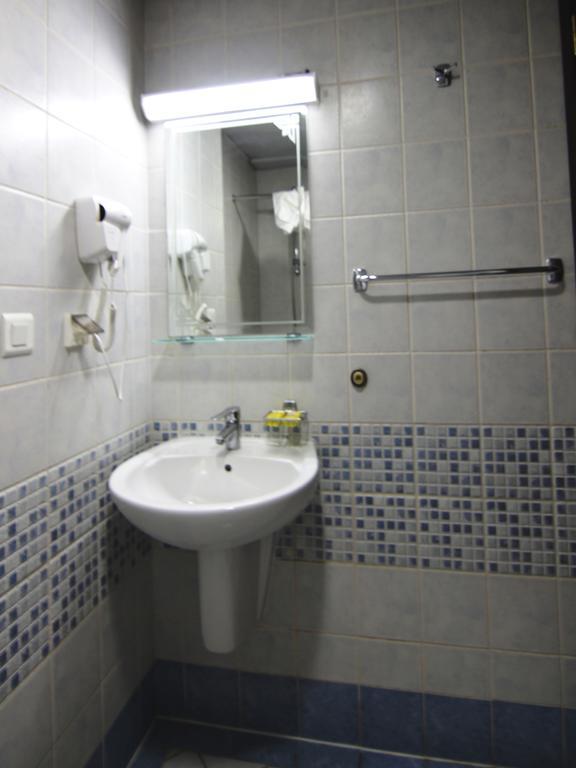 אל-מדינה Manazel Alaswaf Hotel מראה חיצוני תמונה