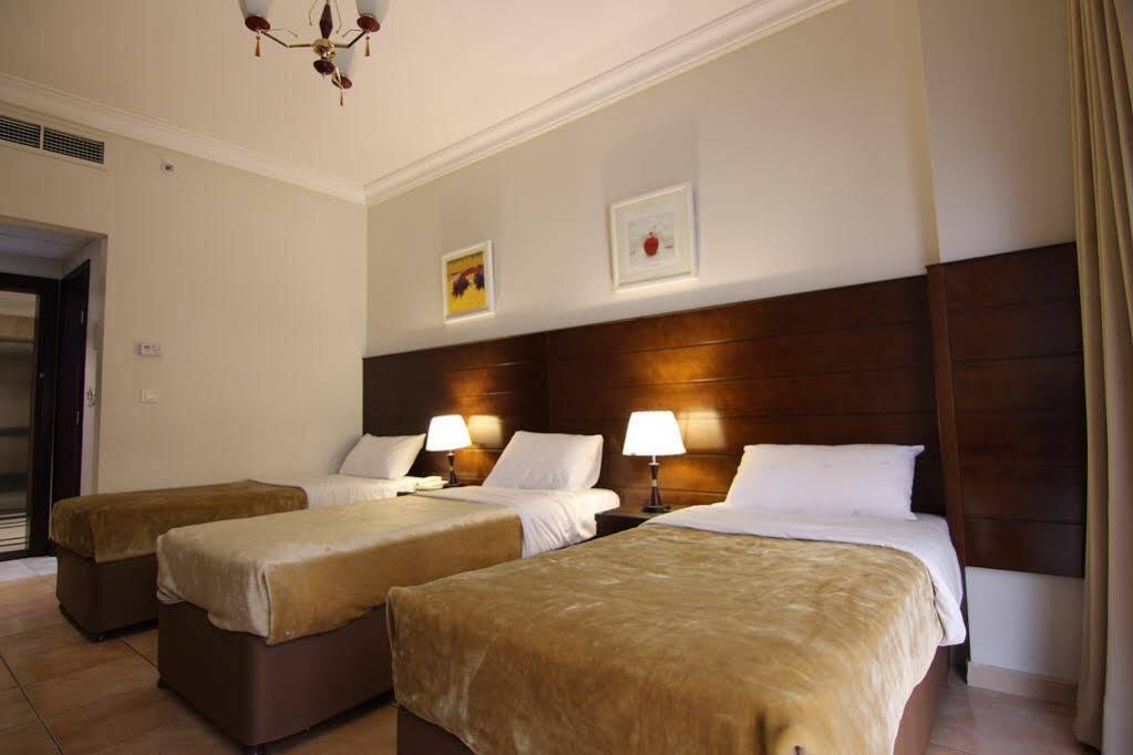 אל-מדינה Manazel Alaswaf Hotel מראה חיצוני תמונה