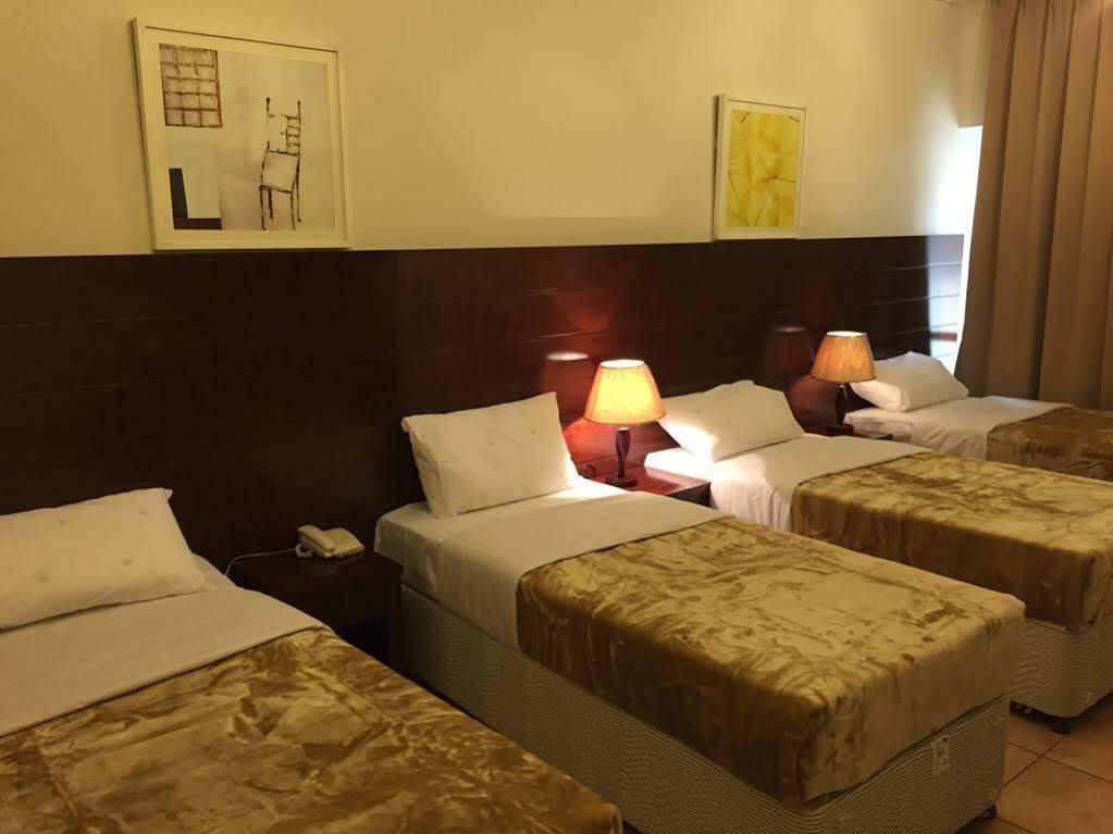 אל-מדינה Manazel Alaswaf Hotel מראה חיצוני תמונה